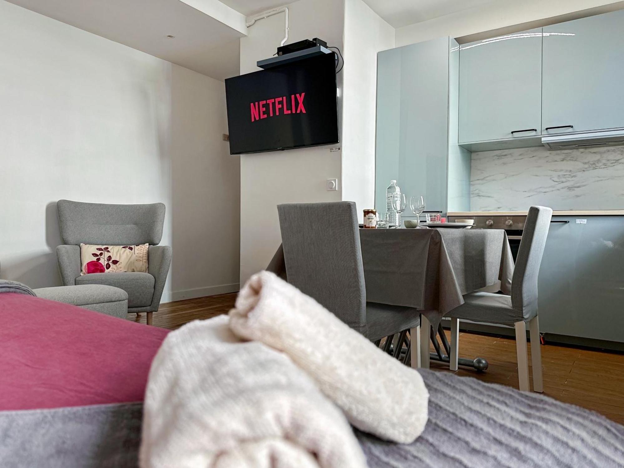 Appartement Entier Calme - Parking Free - Proche Paris Et Chateau - Wifi Hd Vincennes Buitenkant foto